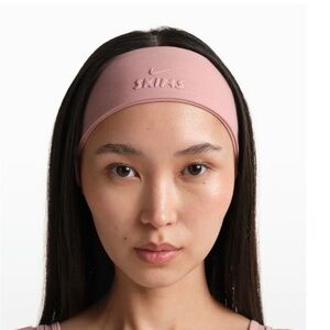 SOLD OUT Nike x skims pink headband limited edition!!